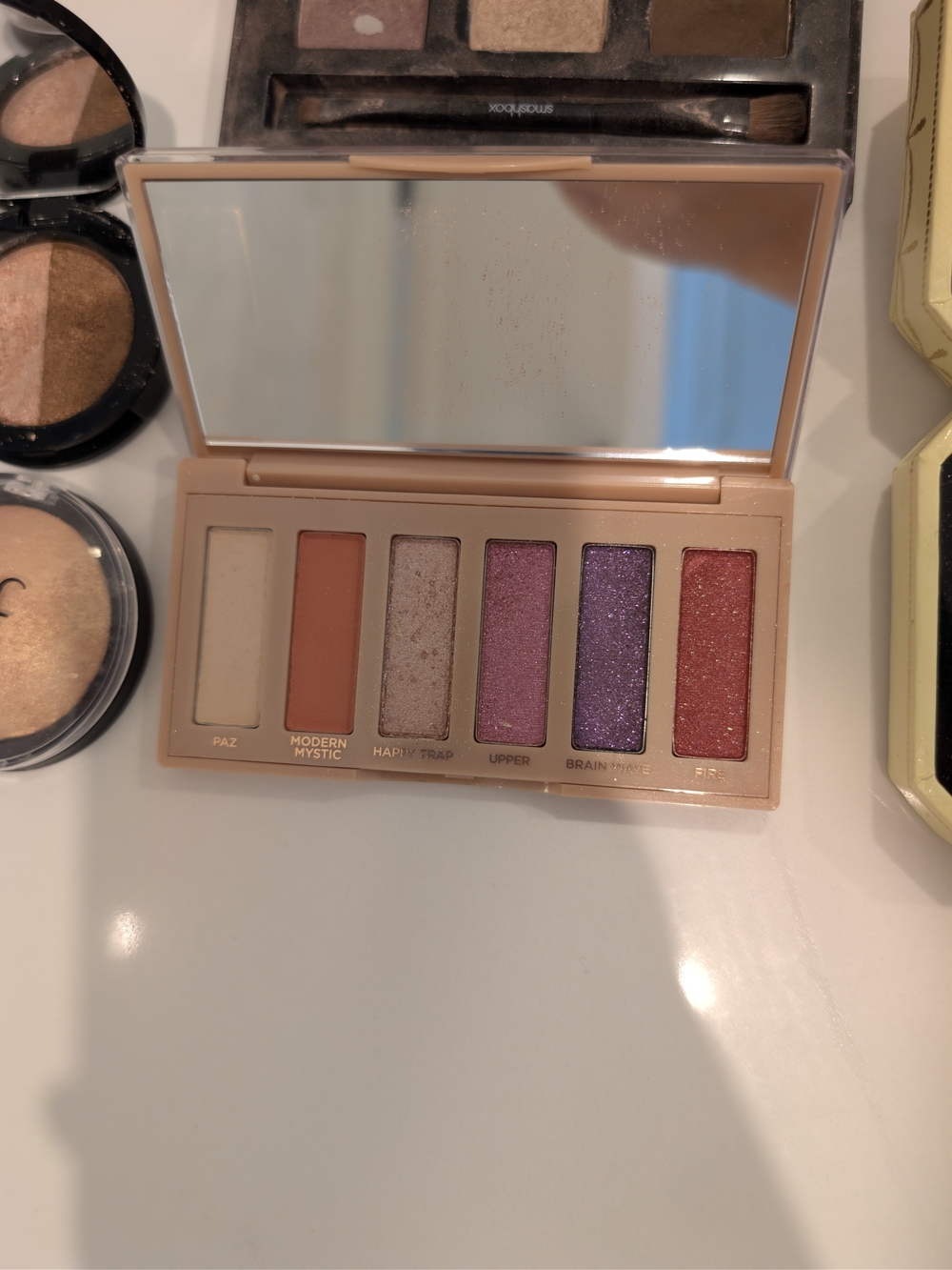 Assorted Women’s Makeup Set - Picture 5 of 6